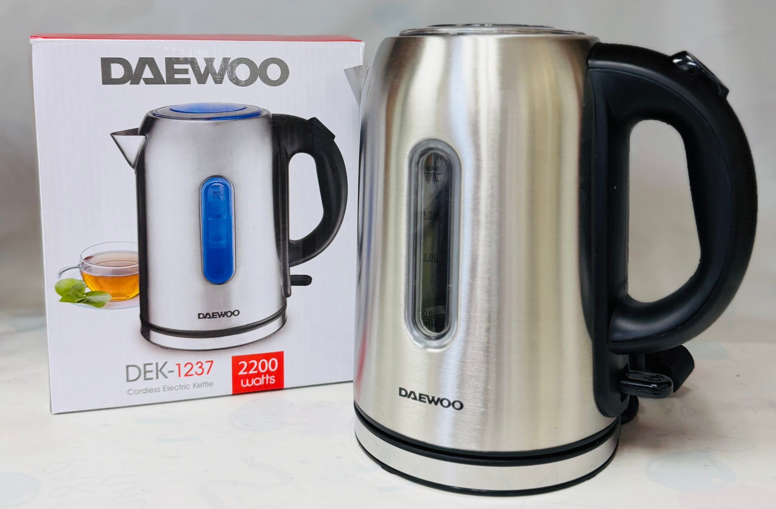 DAEWOOD ELECTRIC KETTLE 220V TO 240V