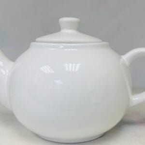 CLASSIC WHITE TEAPOT