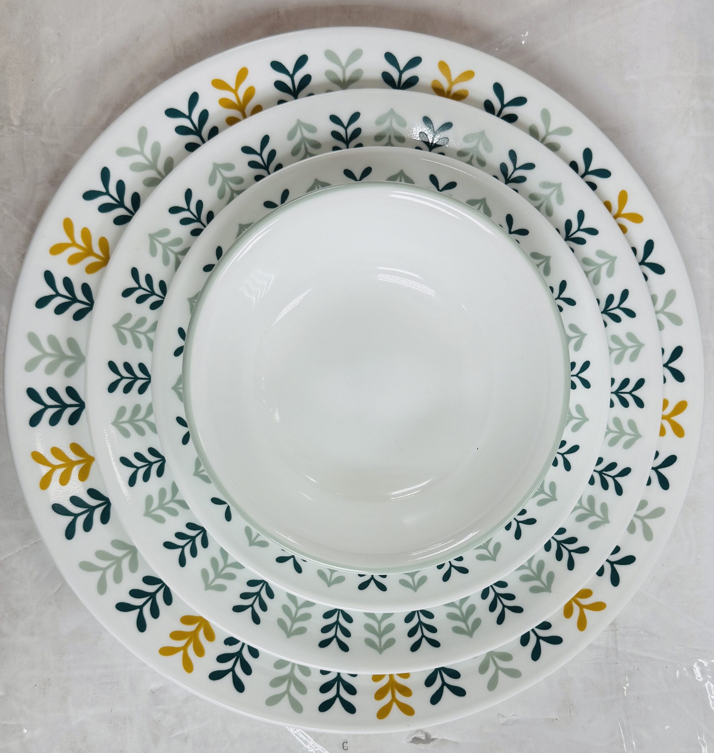 CORELLE ANDERS 20-PIECE DINNERWARE SET - Image 5
